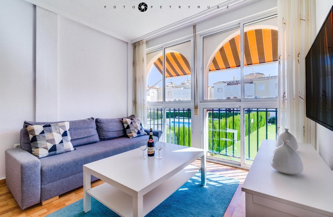 Apartment Fabulus Torrevieja Exterior foto